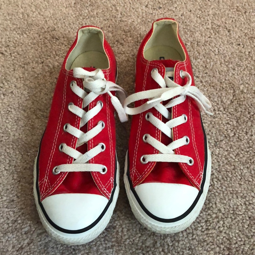 Red Converse .. Chucks ..